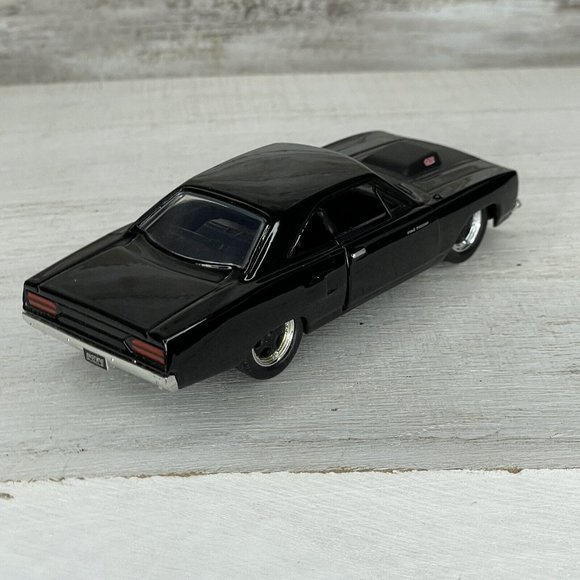 JADA Fast And Furious 1970 Plymouth Roadrunner Black, 1/32 - Picture 6 of 9